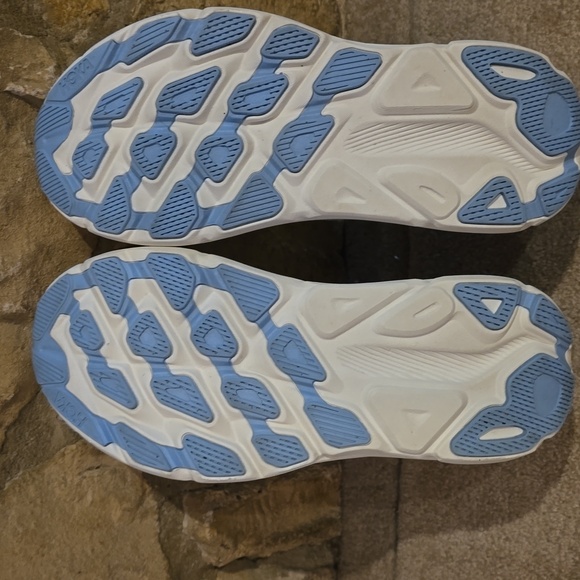 Hoka Clifton 9 - Picture 7 of 14